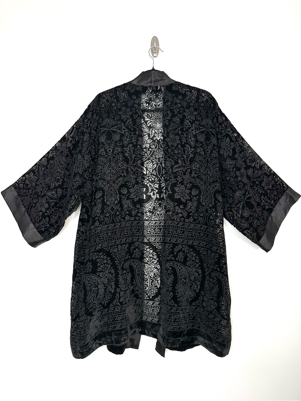 Whimsigoth Black Velvet Burnout Robe Kimono Witchy Vampirecore Fairy Grunge - Picture 11 of 13